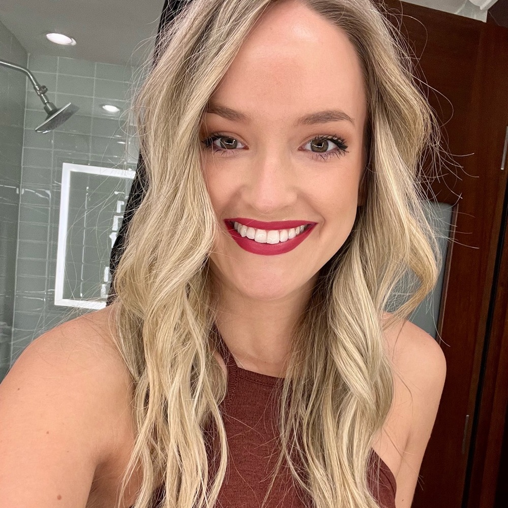 Meet your Posher, Brandie